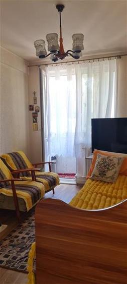 Apartament cu 3 camere - Central