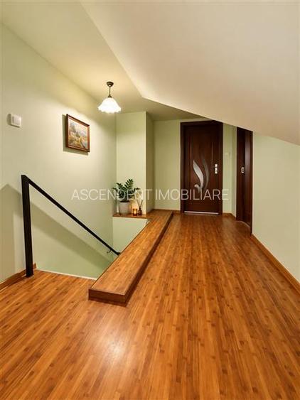 Casa 4 camere,farmec autentic,echipata, mansarda,curte relaxanta,Santana de Mure - 19