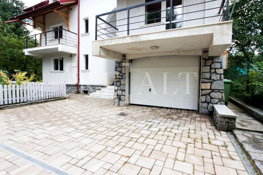 Vanzare casa, vila 10 camere | 3.265mp teren, Finisare Premium | Breaza, Prahova
