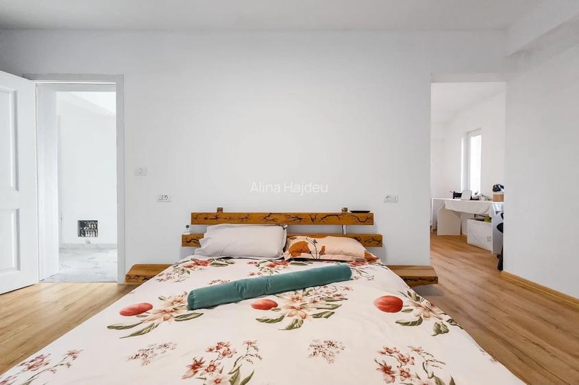 Casa/vila de vânzare cu 5 camere  - 8