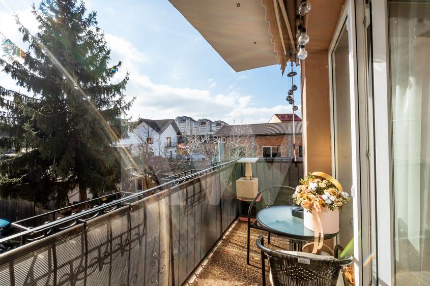 Apartament 3 camere - Etaj 1 - str. Lupeni - mobilat si utilat - 17