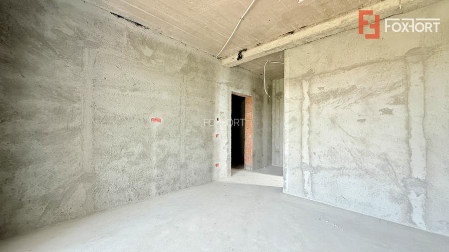 Apartament de vanzare, 3 camere + 300 mp curte - Mosnita - Drumul Boilor - 4