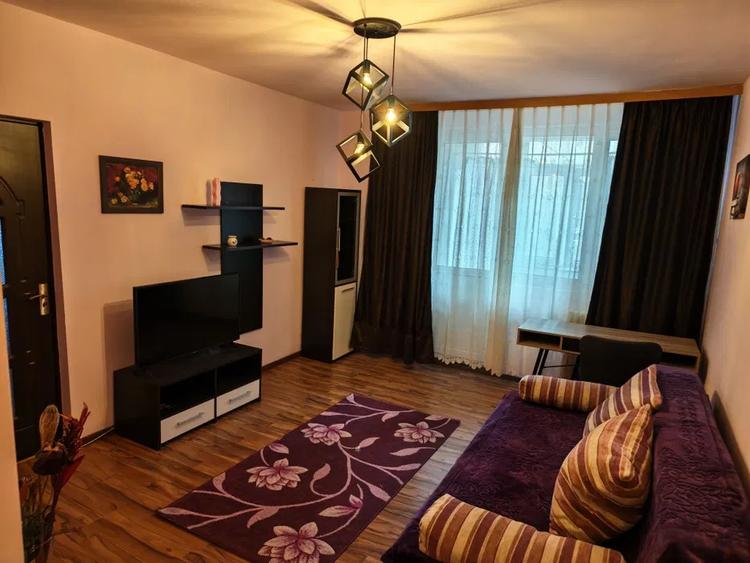 Apartament 2 camere, circular, 56 mp, ac, balcon, metrou aproape, Drumul Taberei