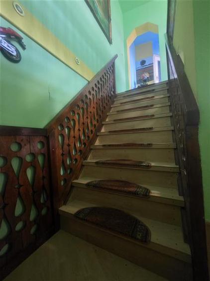 Casa de vanzare 6 camere, 2 bai,garaj, 7 Noiembrie, Targu Mures