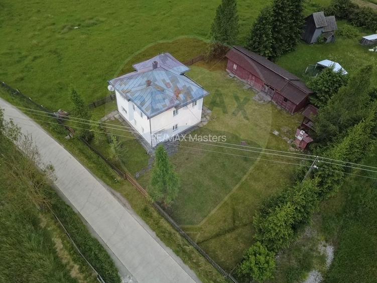 Casă DE VÂNZARE Șarul Dornei 1075 mp Teren - 25
