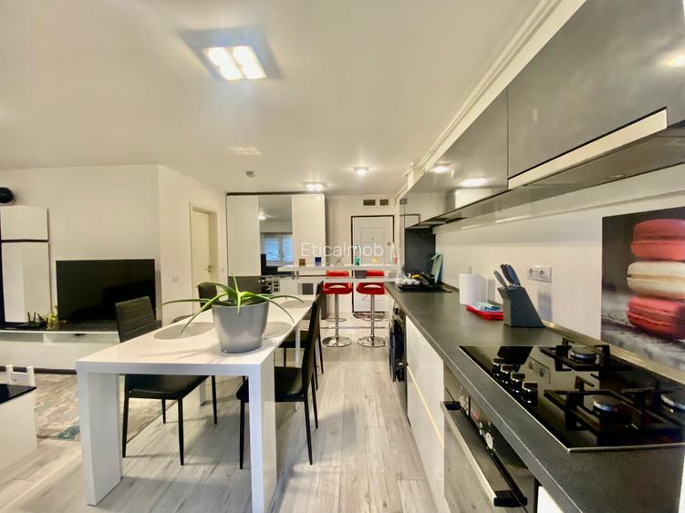 Închiriere apartament modern – 2 camere, Micro 12, Etaj 3 - 4