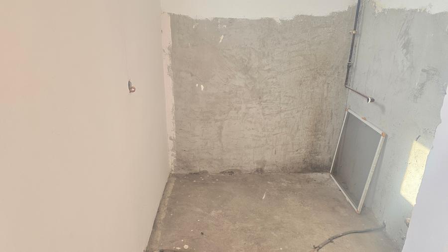 Vand apartament cu 2 camere transformat intr-un apartament cu 1 camera in Deva,