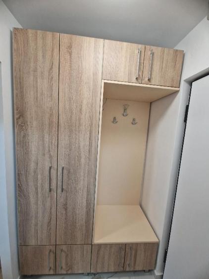 Vand garsoniera renovata