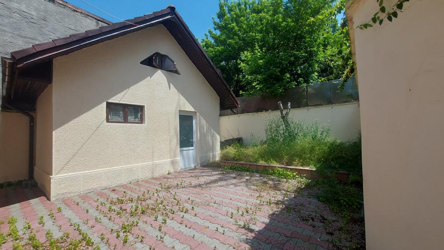 STIRBEI VODA-BERZEI , inchiriere casa singur curte