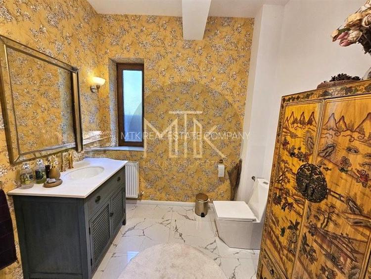 Exclusiv | Vila 5 camere Iancu Nicolae | 2 Locuri de parcare