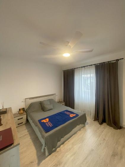 Duplex de vanzare, 2 unități, 8 camere, 300 mp, zona centrala