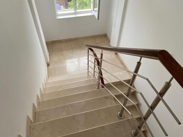 Închiriere Apartament 4 camere în Băneasa