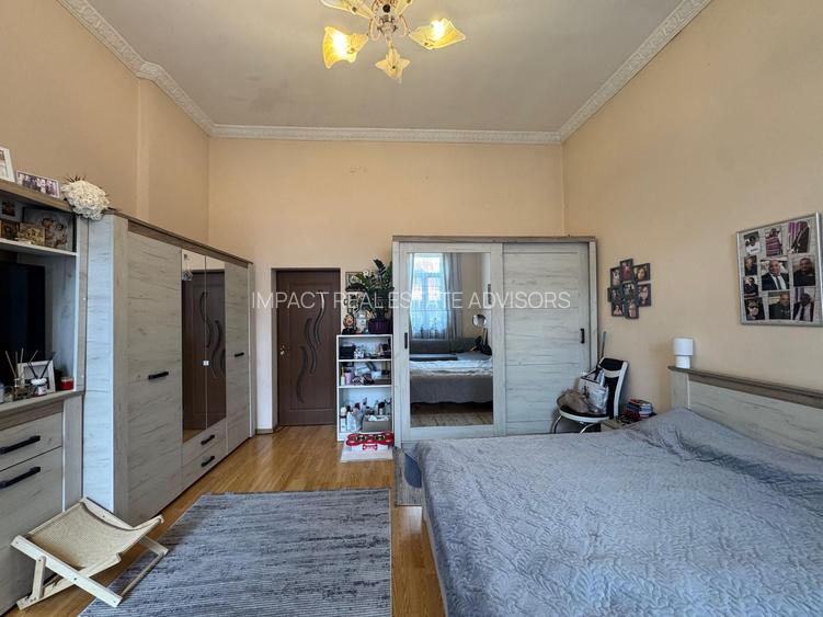 PROPRIETATE INTERBELICA 4 CAMERE+ GARSONIERA + BOXE || PIATA VICTORIEI - 5