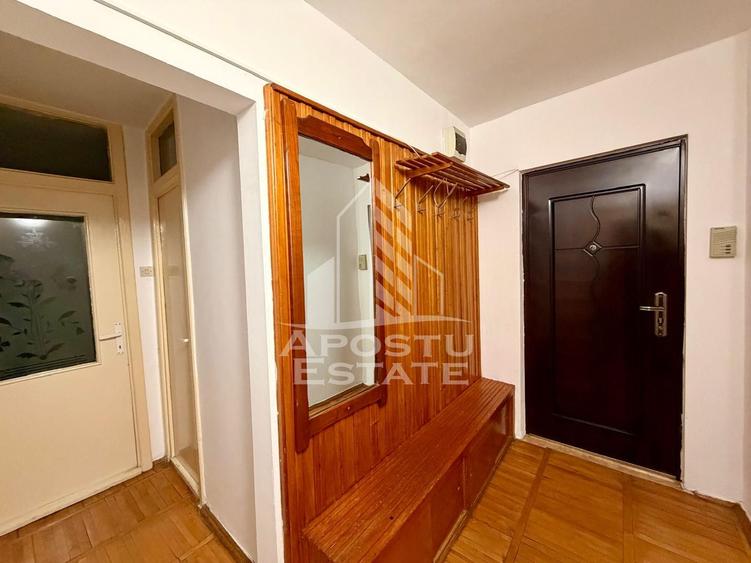 Apartament cu 3 camere de inchiriat, zona Soarelui, Timisoara