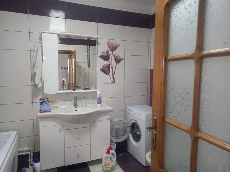 Casa noua cu etaj in Dobosari