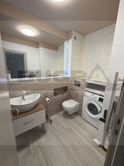 Apartament de 2 camere, modern, 57mp, parcare, zona Piata M Viteazul