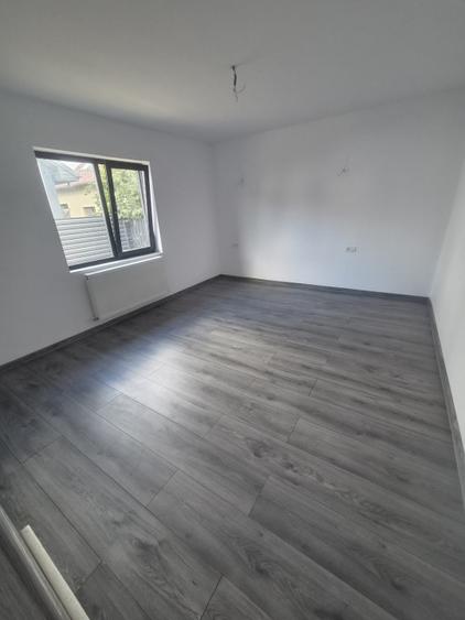Oportunitate! Zona deosebita casa la sol, 3 camere, posibilitate M, Valu lui Tr!