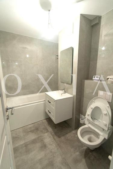 AX1240 Soarelui, Decomandat, Renovat Complet