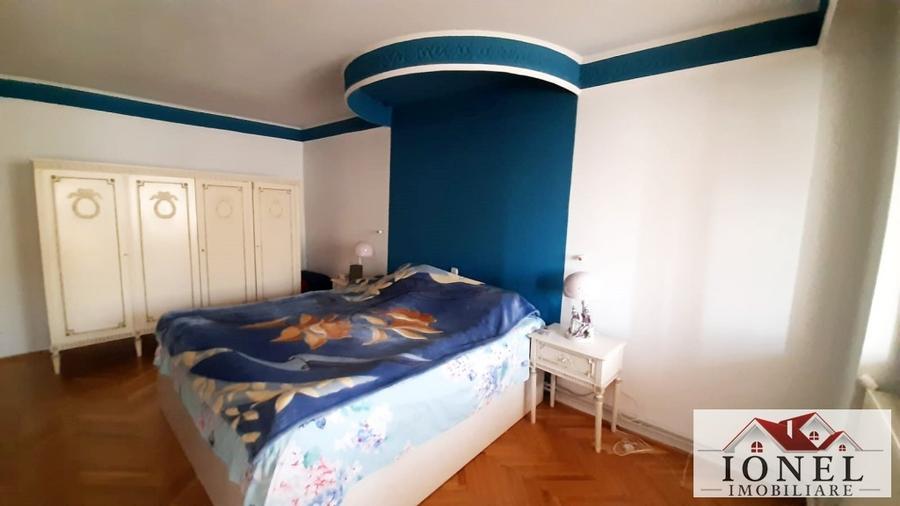 Casa de vanzare in Alba Iulia, zona Centru