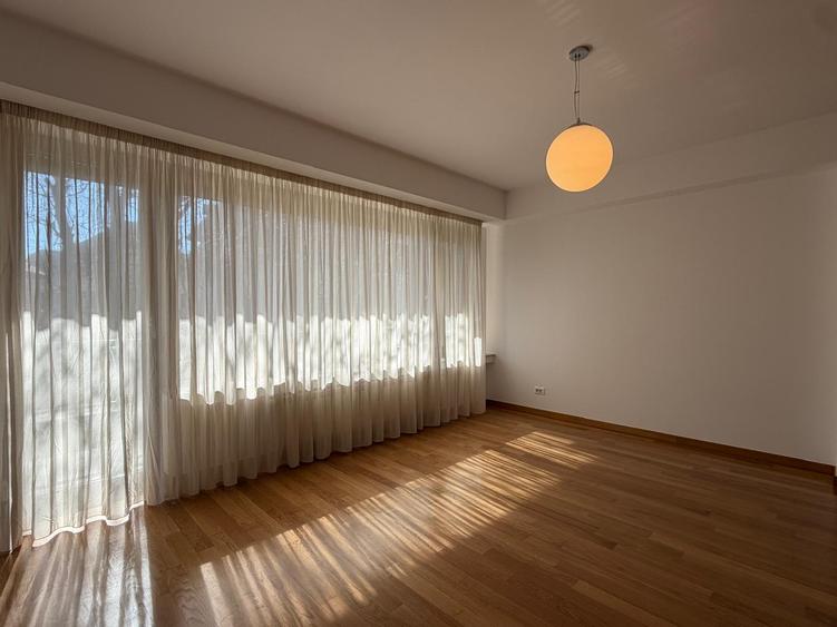 Kiseleff | 3 Camere | Renovat | Terasa | Parcare subterana