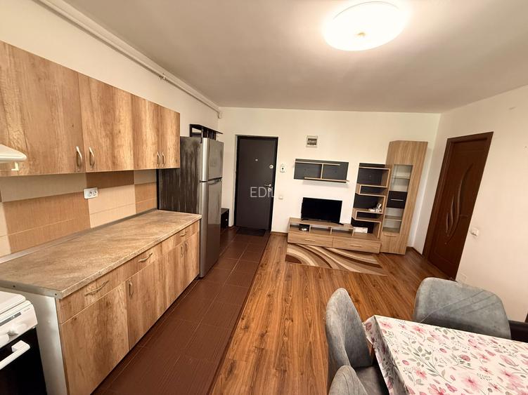 Apartament 2 camere semidecomandat zona Catanelor - 2