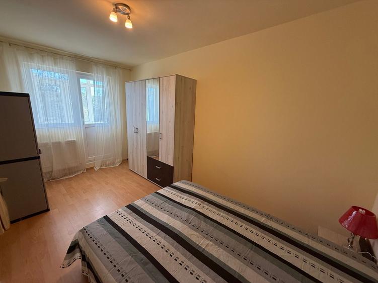 Apartament 2 camere 44 mp - mobilat/utilat nou - Plopeni Prahova