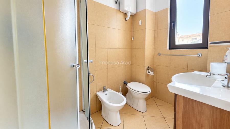 De vanzare/ Închiriat apartament istoric confort lux ultracentral Arad - 5