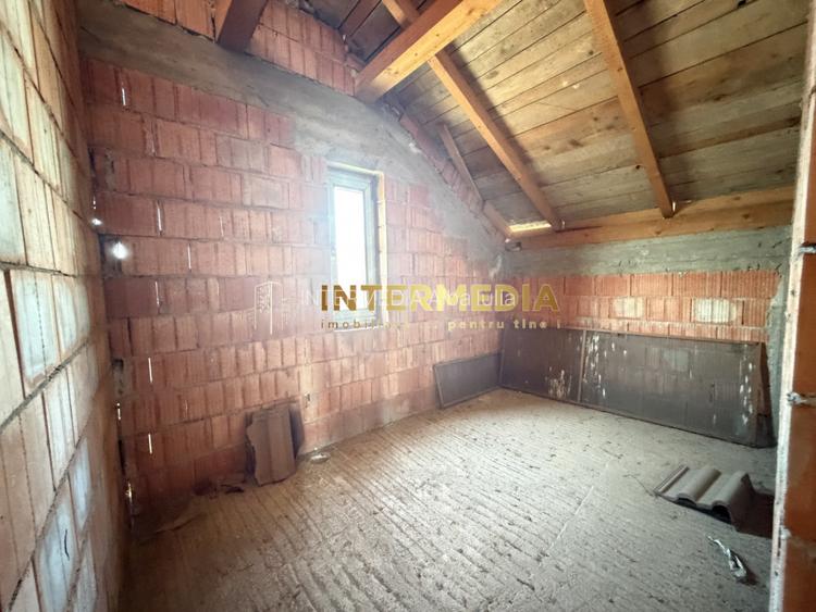 Casă la ROSU Alba Iulia Cartier Orizont – 220 mp utili 388 mp teren utilitati - 17