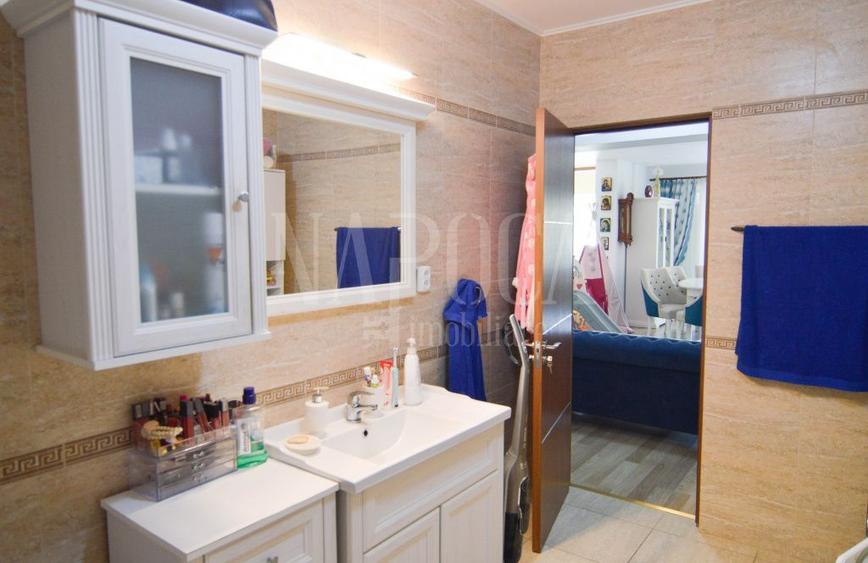 Apartament 4 camere de vanzare in Floresti