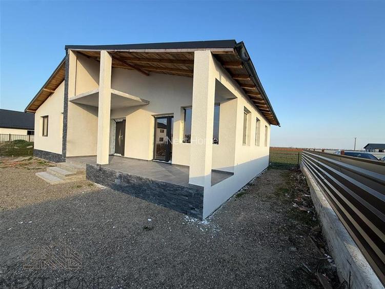 CASA LA GRI, EXTERIOR FINALIZAT, INTERIOR NEFINISAT - 2