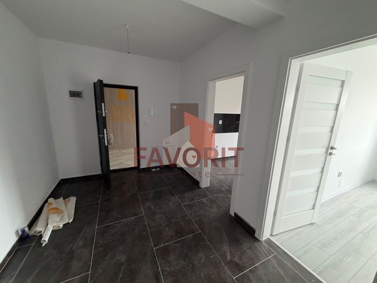 Disponibil imediat. Decomandat. Spatios