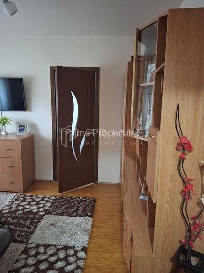 Apartament reconfigurat la 2 camere spațioase – Etaj 1 - 3
