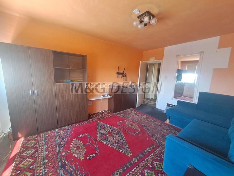 2 camere decomandat  Gh Lazar etaj intermediar - 12