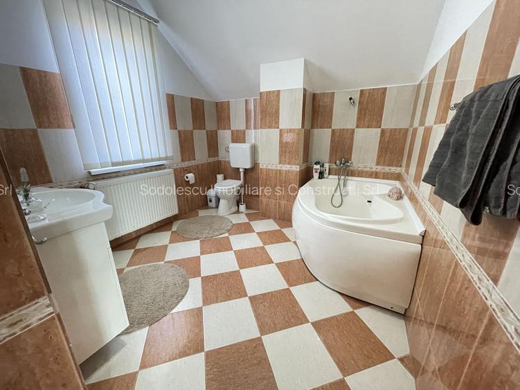 Casa spatioasa cu spatiu de relaxare-zona Blascovici - 26