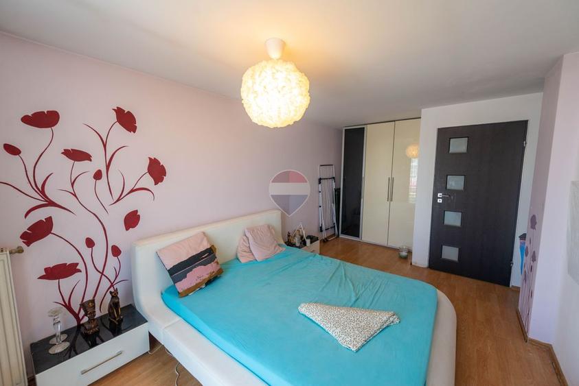 Apartament cu 2 camere de vanzare zona 1 Decembrie 1918 strada Fetesti