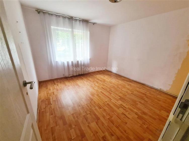 Apartament 3 camere, 2 bai, Astra- Carpatilor - 4