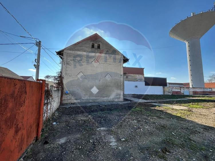 TEREN ULTRACENTRAL IN SALONTA