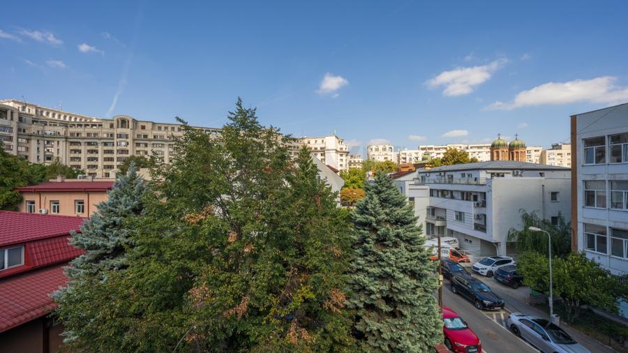 REA1025395 Unirii l Terasa 52mp l Bloc nou l 2 Bai