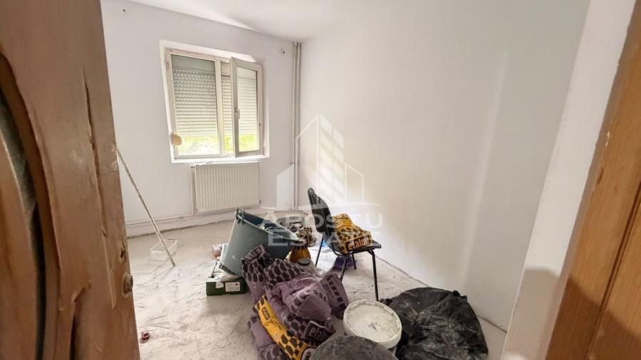 Apartament cu 3 camere | Calea Sagului – Piata Doina | 36 mp | Etaj 3/