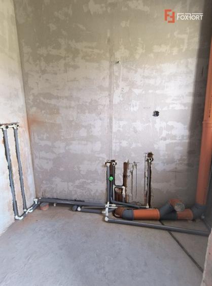 Triplex ultramodern cu 5 camere si 2 bai, in localitatea Timisoara