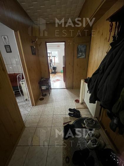 Apartament cu 3 camere de vânzare, Azuga, garaj inclus