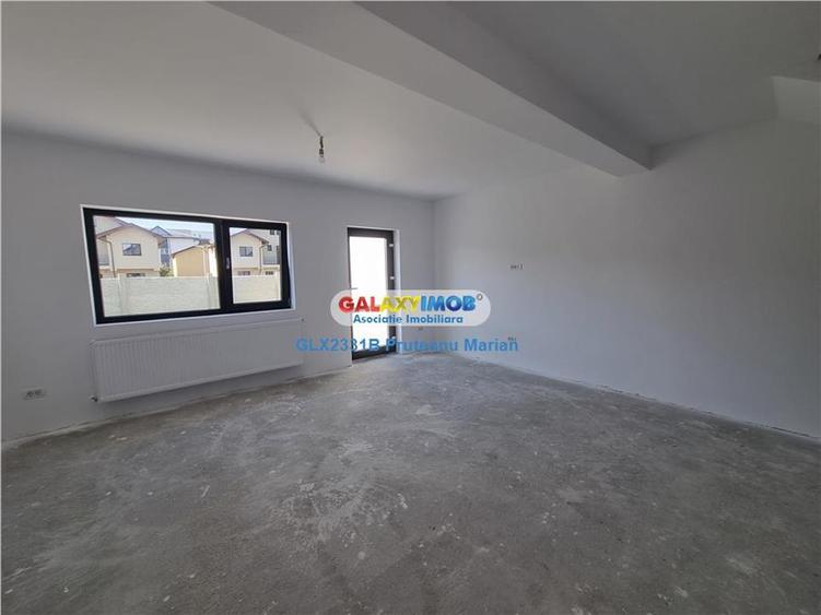 Vanzare casa de tip Duplex cu 370 mp de teren situat la Str Margelelor