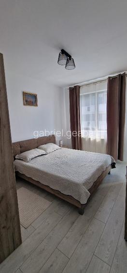 Militari Residence,2camere decomandat,420 euro - 3