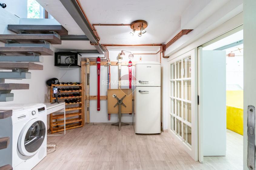 Apartament 4 camere in vila Turda | Basarab Metrou | curte proprie
