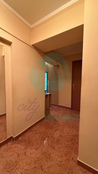 3 camere - Magazinul Obor