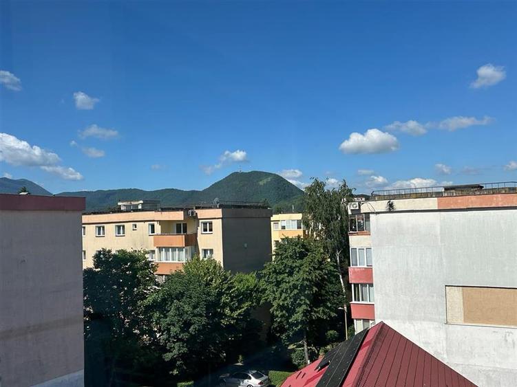 Apartament 2 camere, decomandat, mobilat si utilat modest, Gemenii