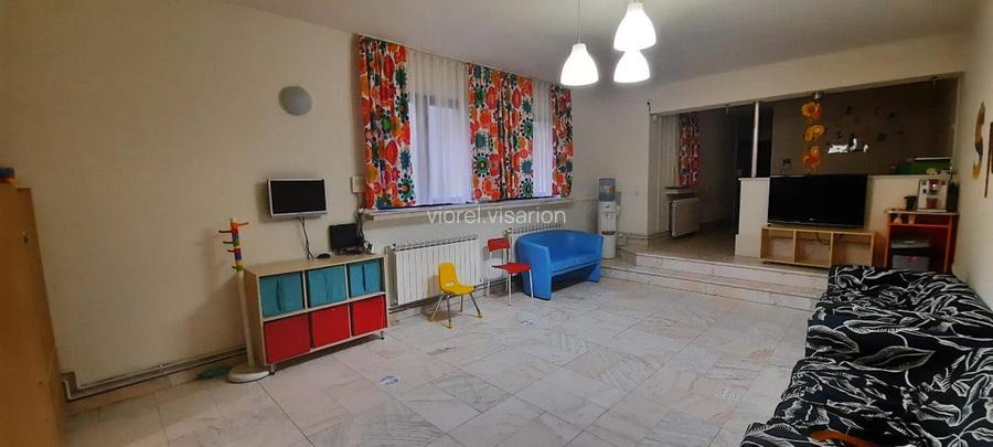 Vila de inchiriat 7 camere cu finisaje semi-lux, Piata Victoriei