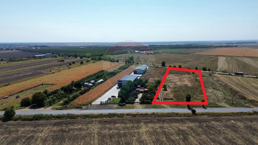 Teren 8347mp intravilan Focsani / DN 25 Soseaua Galati