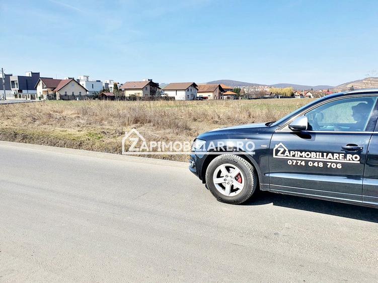 Teren 27.000 mp.deschidere la 2 drumuri ,75 euro mp.