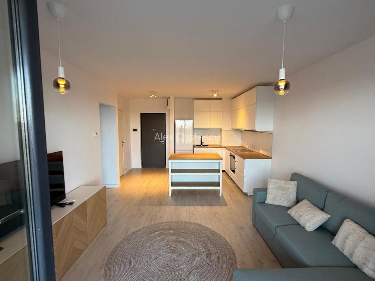2 camere cu vedere la padure si loc de parcare, direct propietar, comision 0 - 3